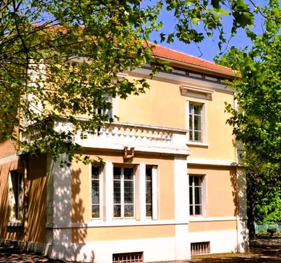Villa Castel Maison-Table D'Hotes & Jardin-Refuge De Biodiversite Rillieux-la-Pape Zewnętrze zdjęcie